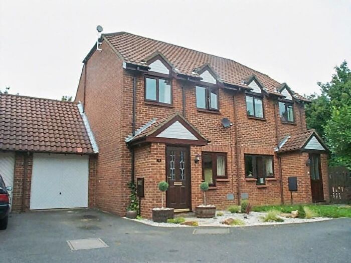 3 Bedroom Detached House To Rent In Carteret Close, Willen, Milton Keynes, MK15