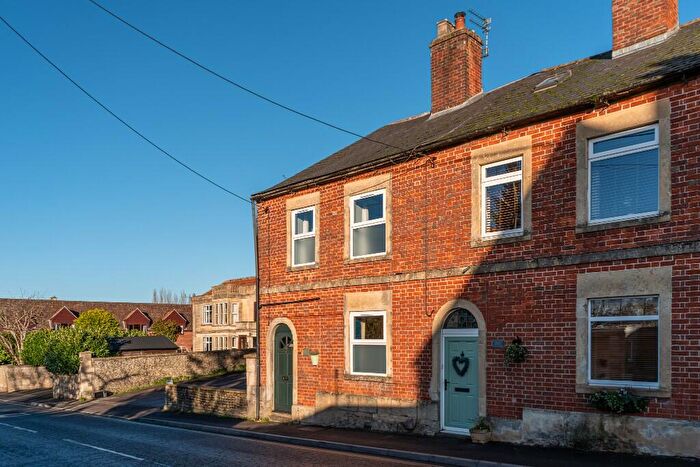 3 Bedroom End Of Terrace House For Sale In Hill Street, Hilperton, BA14