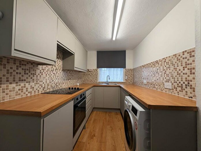 2 Bedroom Maisonette To Rent In New Street, Brightlingsea, Colchester, CO7