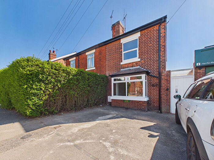 3 Bedroom Semi-Detached House For Sale In Station Road, Mickleover, DE3