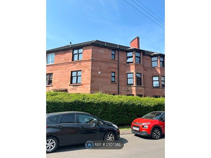 2 Bedroom Flat To Rent In Brisbane St, Glasgow, G42