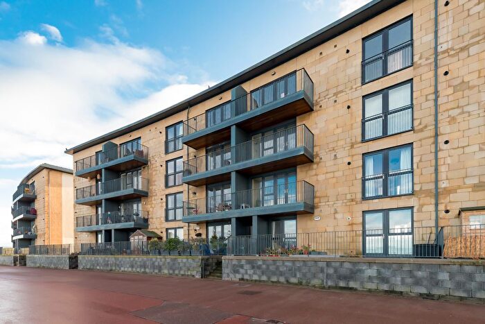 1 Bedroom Flat For Sale In / Bridge Street, Portobello, EH15