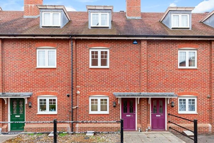 3 Bedroom Terraced House To Rent In Coopers Lane, Abingdon, OX14
