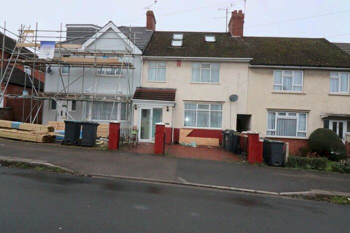 5 Bedroom Terraced House To Rent In Maidenhall Road, Luton LU4