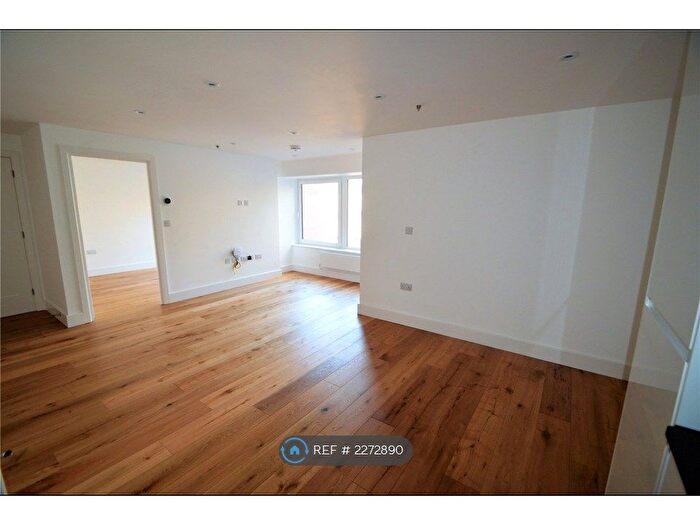 1 Bedroom Flat To Rent In Green Dragon House, Croydon, CR0