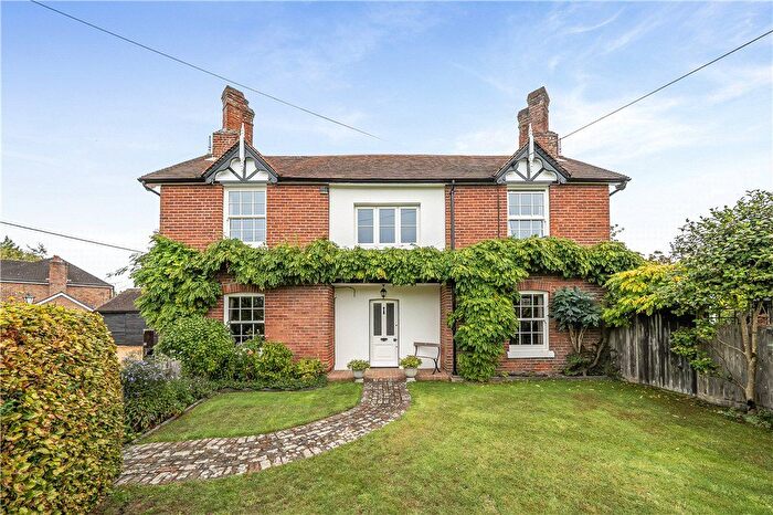 4 Bedroom Detached House For Sale In Romsey Road, Ower, Romsey, Hampshire, SO51
