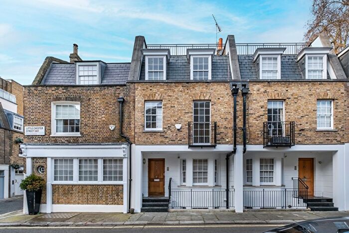 3 Bedroom Flat To Rent In Little Chester Street, London, SW1X