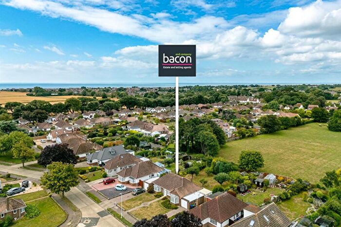 3 Bedroom Detached Bungalow For Sale In Glynde Avenue, Goring-By-Sea, Worthing, BN12