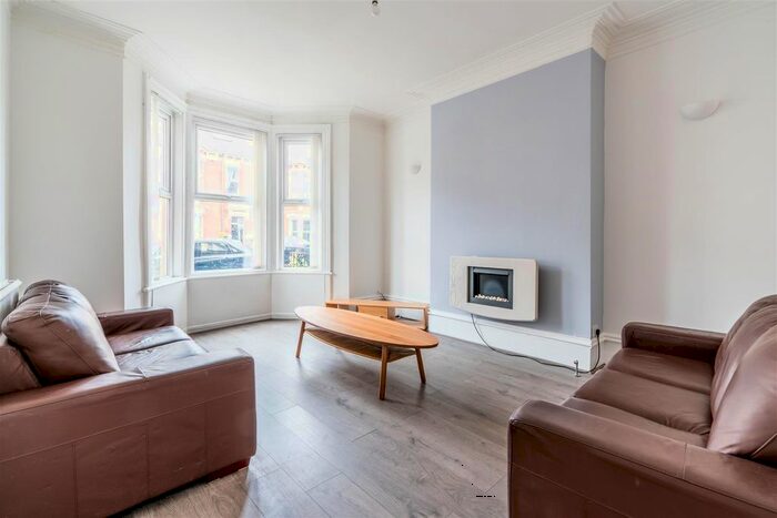 5 Bedroom Terraced House To Rent In Norwood Avenue, Heaton, Newcastle Upon Tyne, NE6