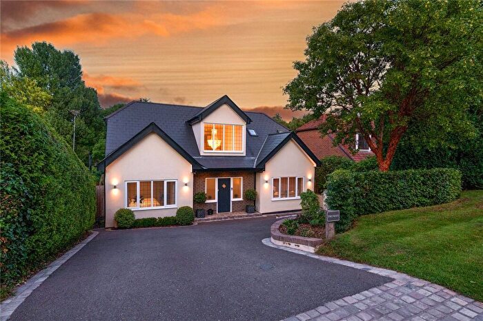 4 Bedroom Detached House For Sale In Orchard Road, Pratts Bottom, Orpington, BR6