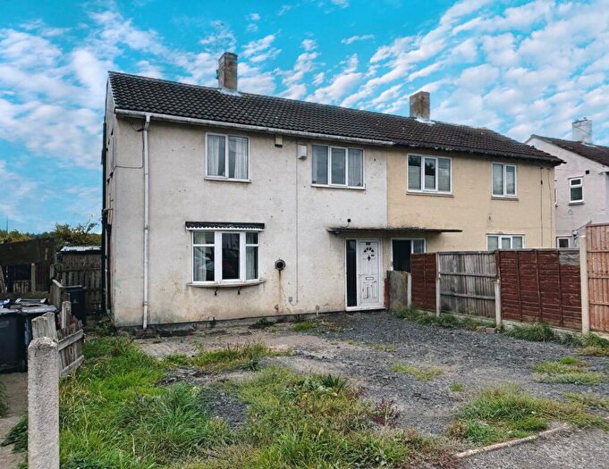 3 Bedroom Semi Detached House For Sale In Broadwater, Bolton-Upon-Dearne, Rotherham, South Yorkshire, S63