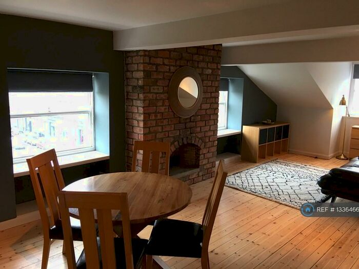 Studio To Rent In Dock Place, Edinburgh, EH6