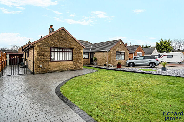 3 Bedroom Semi-Detached House For Sale In Firth Close, Haydon Wick, Swindon, SN25