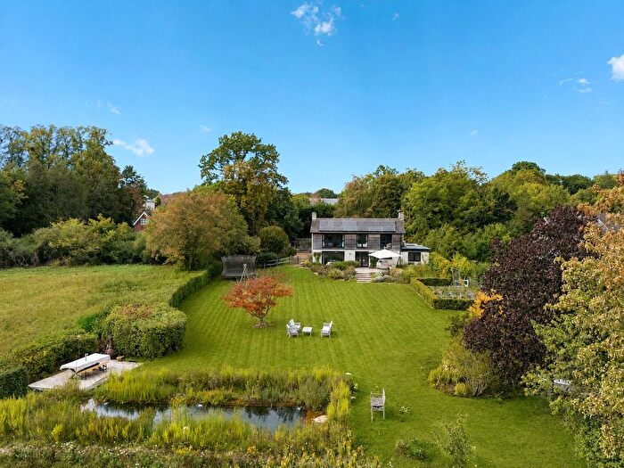 4 Bedroom Detached House For Sale In Borders Lane, Etchingham, East Sussex, TN19
