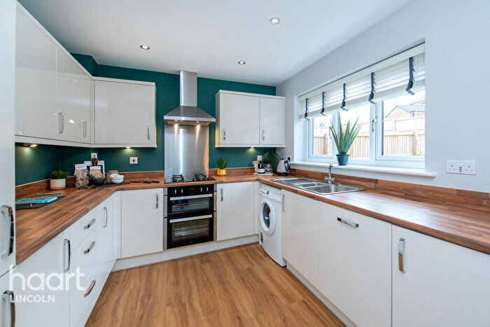 3 Bedroom Semi-Detached Bungalow For Sale In Tattershall Road, Woodhall Spa, LN10