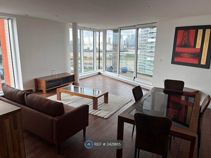 2 Bedroom Flat To Rent In Ross Apartments, London, E16