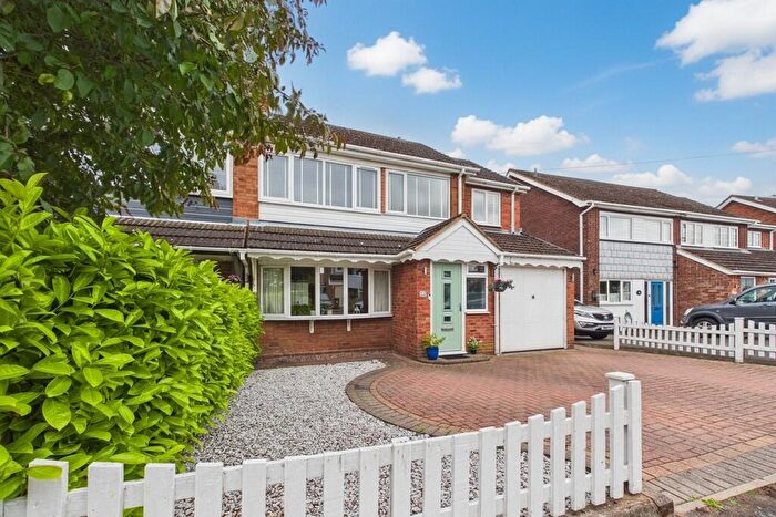 4 Bedroom Semi-Detached House For Sale In Micklehome Drive, Alrewas, DE13