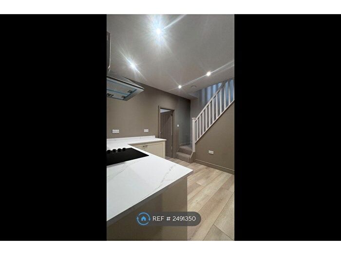 2 Bedroom Terraced House To Rent In Garden Street, Todmorden, OL14