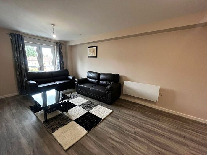 2 Bedroom Flat To Rent In Drawbridge House, City Road, Manchester, M15
