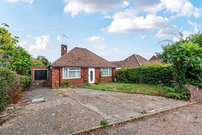2 Bedroom Bungalow For Sale In Old Hill, Woking, GU22