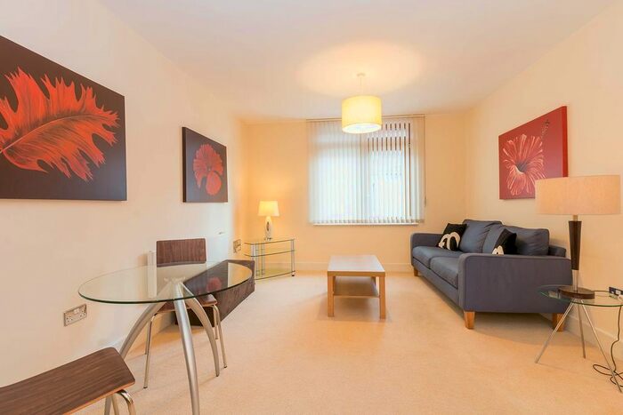 2 Bedroom Flat To Rent In Postbox, Upper Marshall Street, B1