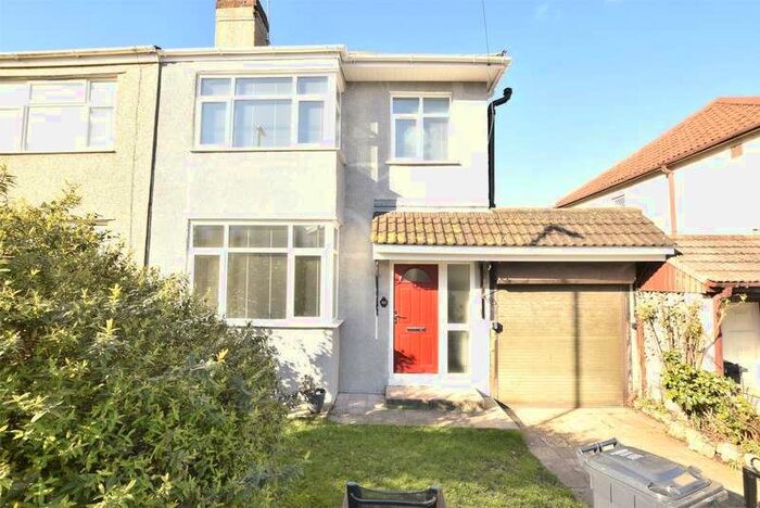 3 Bedroom Semi-Detached House To Rent In Salisbury Road, Downend, Bristol, BS16