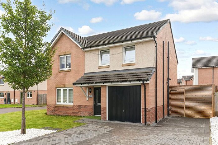 4 Bedroom Detached House For Sale In Buttercup Crescent, Cambuslang, Glasgow, South Lanarkshire, G72
