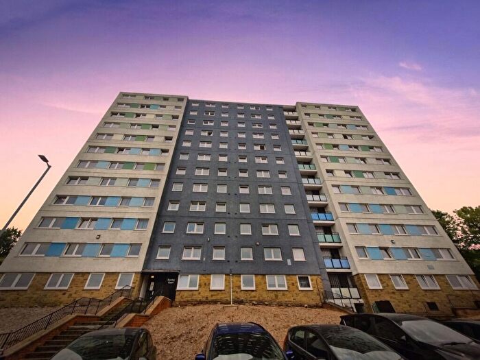 1 Bedroom Flat For Sale In Bentley Court, Parkwood Rise, Keighley, BD21