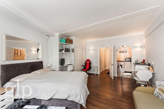 Studio To Rent In Charing Cross Road, Covent Garden, WC2H