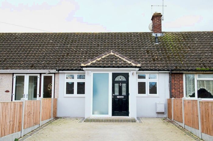 2 Bedroom Terraced House To Rent In Heybridge Road, Ingatestone, CM4