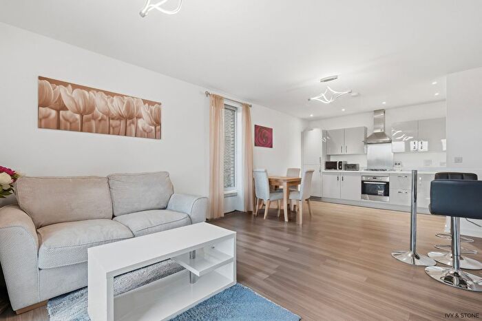 1 Bedroom Flat For Sale In Regina Road, Chelmsford, CM1