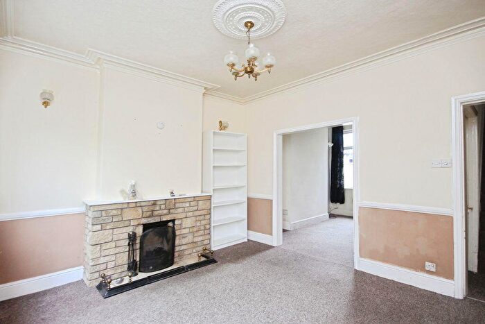 3 Bedroom Terraced House For Sale In Coronation Road, Ulceby, DN39