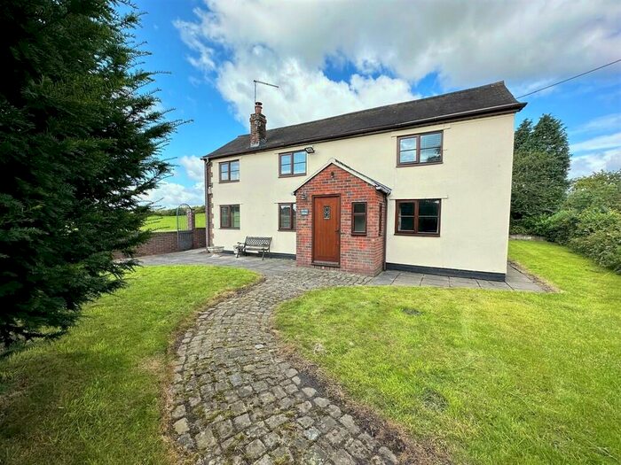 4 Bedroom Detached House To Rent In Park Lane, Audley, ST7