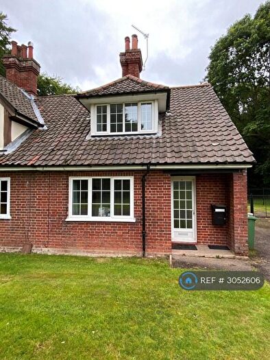 3 Bedroom Semi-Detached House To Rent In Manor Cottages, Newton St. Faith, Norwich, NR10