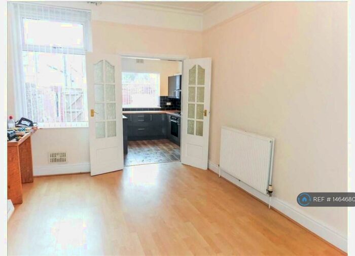 3 Bedroom End Of Terrace House To Rent In Luxmore Road, Liverpool, L4