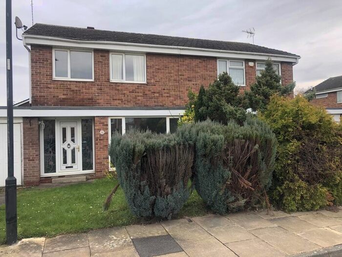 3 Bedroom Semi-Detached House To Rent In Torksey Close, Bessacarr, Doncaster, South Yorkshire, DN4