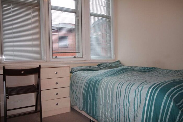 3 Bedroom Flat To Rent In Westgate Road, Newcastle Upon Tyne, NE1