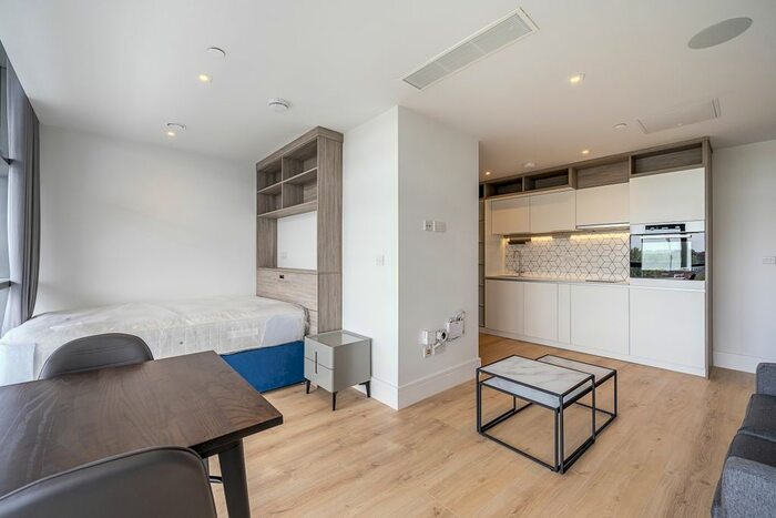 Studio To Rent In Station Road, Addlestone, KT15