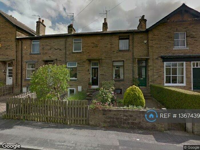 2 Bedroom Terraced House To Rent In Ash Grove, Ilkley, LS29