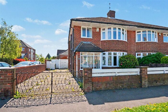 3 Bedroom Semi-Detached House For Sale In Chandos Avenue, Roundhay, Leeds, LS8