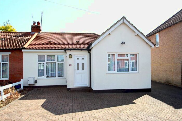 5 Bedroom Bungalow To Rent In Vegal Crescent, Englefield Green, Surrey TW20