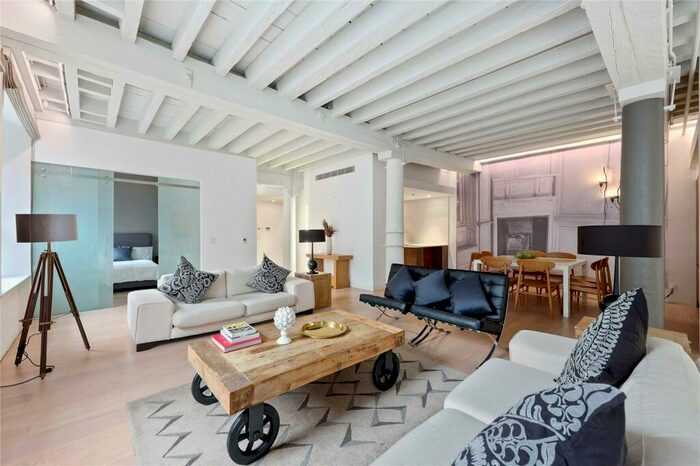 2 Bedroom Apartment To Rent In New Street, EC2M