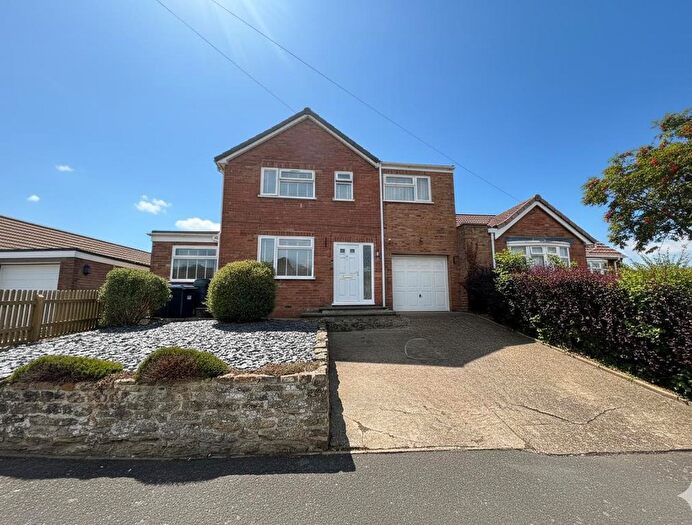 3 Bedroom Property For Sale In Park Leys, Daventry, NN11