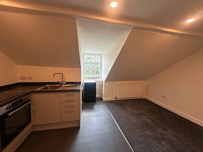 1 Bedroom Flat To Rent In Attic Flat, Holylee, Walkerburn, EH43