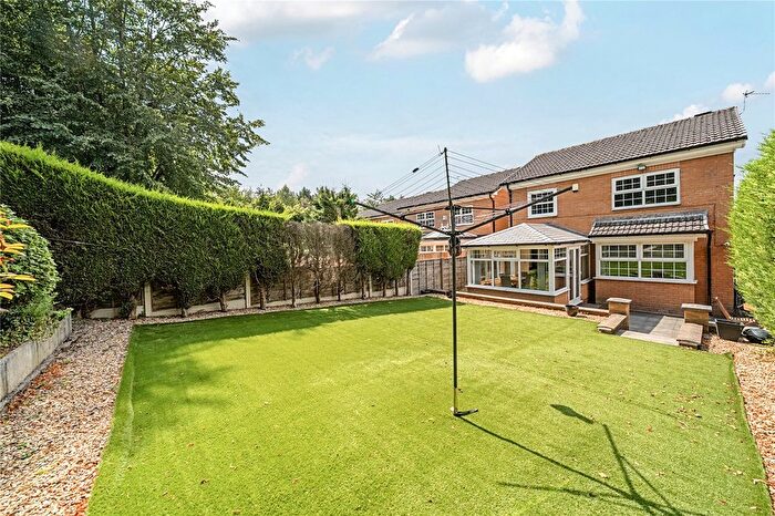 3 Bedroom Detached House For Sale In Arkendale Close, Failsworth, Manchester, Greater Manchester, M35