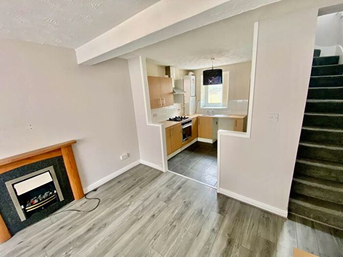 2 Bedroom Property To Rent In Martin Street, Morriston, Swansea, SA6