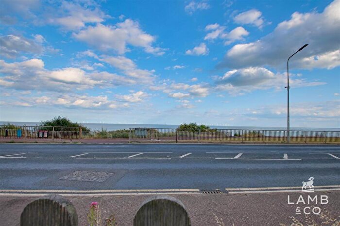 2 Bedroom Flat For Sale In Connaught Gardens East, Clacton-On-Sea, CO15