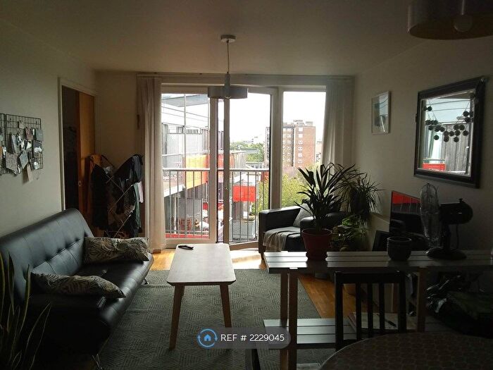 1 Bedroom Flat To Rent In Adelaide Wharf, London, E2
