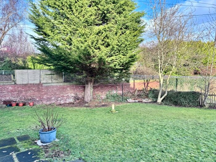 Studio To Rent In Elmbank Street, Bellshill, Lanarkshire, ML4