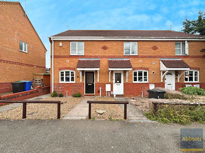 2 Bedroom House To Rent In Guscott Close, Lowestoft, NR32